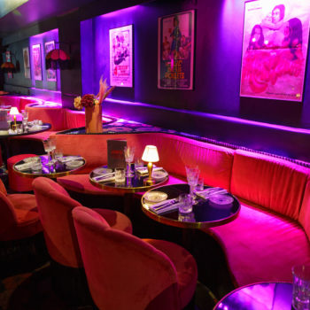 Bar restaurant Parisien réalisée par Euro Mobilier CHR